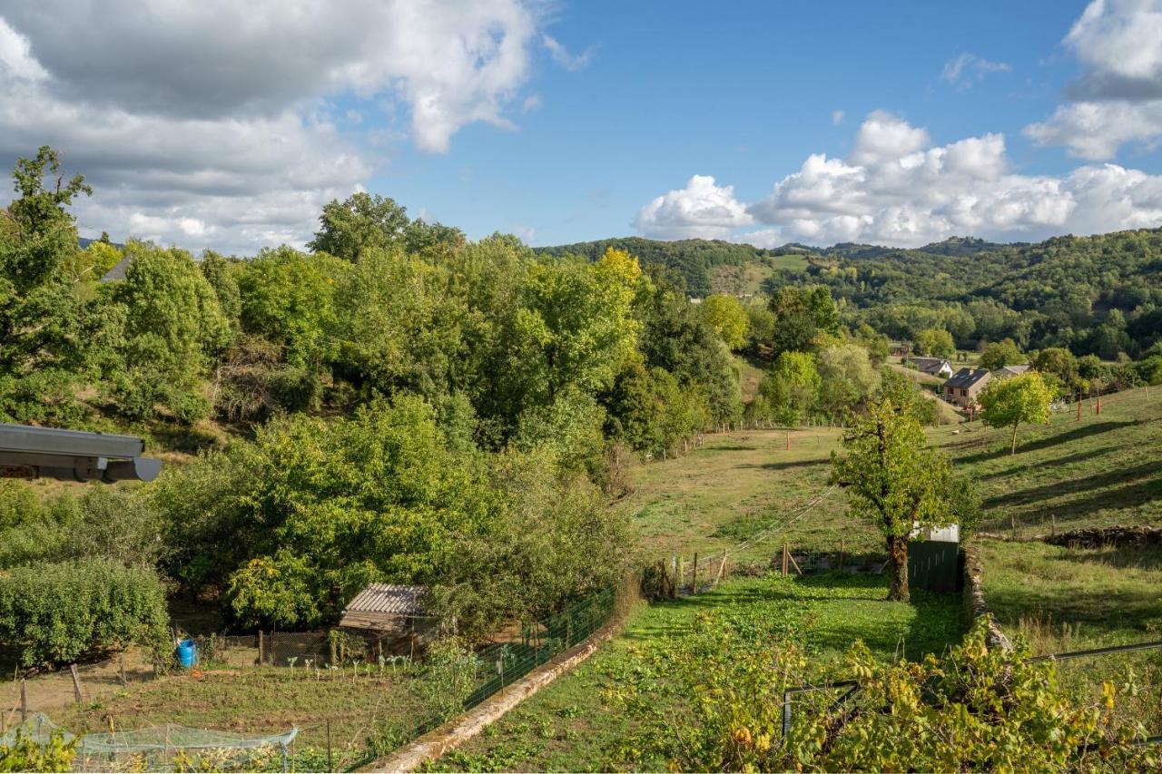 Hébergement de vacances Etape Avec Jardin Saint-côme-d'olt Saint-Côme-dʼOlt